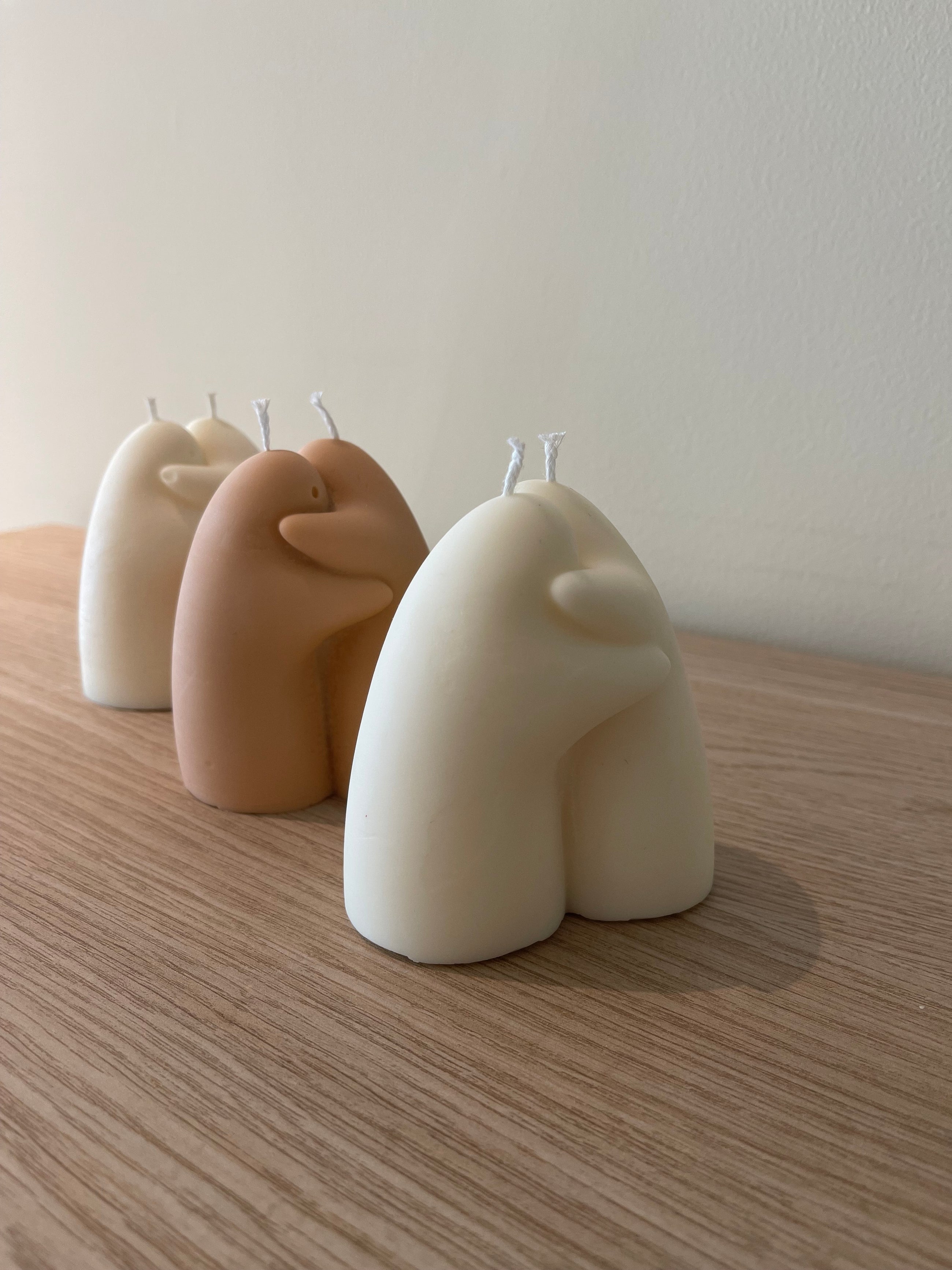 Hug Candle