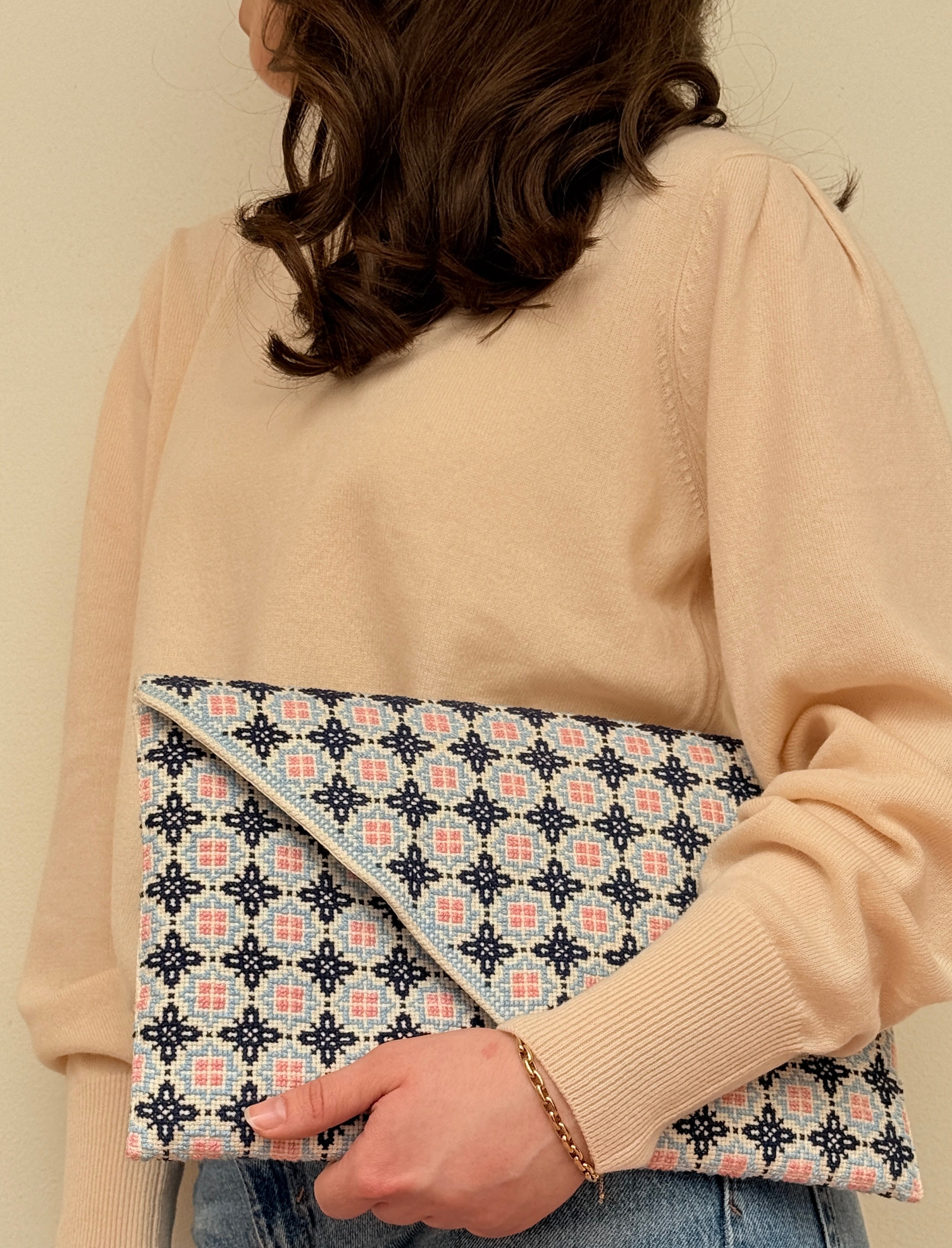 The Pink Horizon Clutch