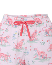 Layla Pink Shorts close-up details 