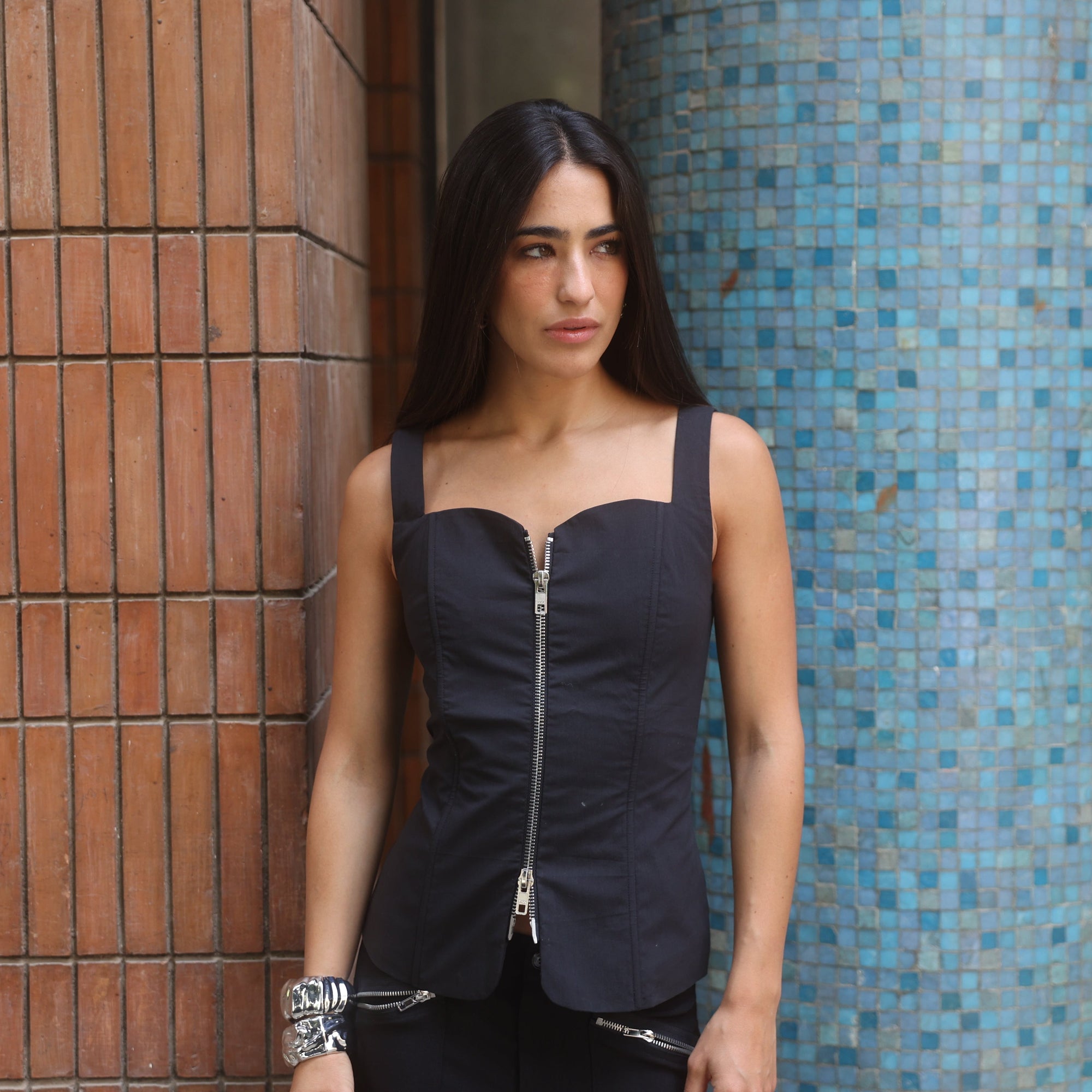 Close-up shot of the Edge top by Haïa 