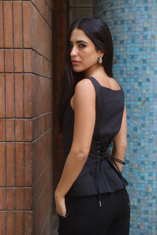 Back detail of the Edge top by Haïa 