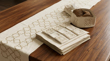 Arabesque 15-Piece Embroidered Table Set