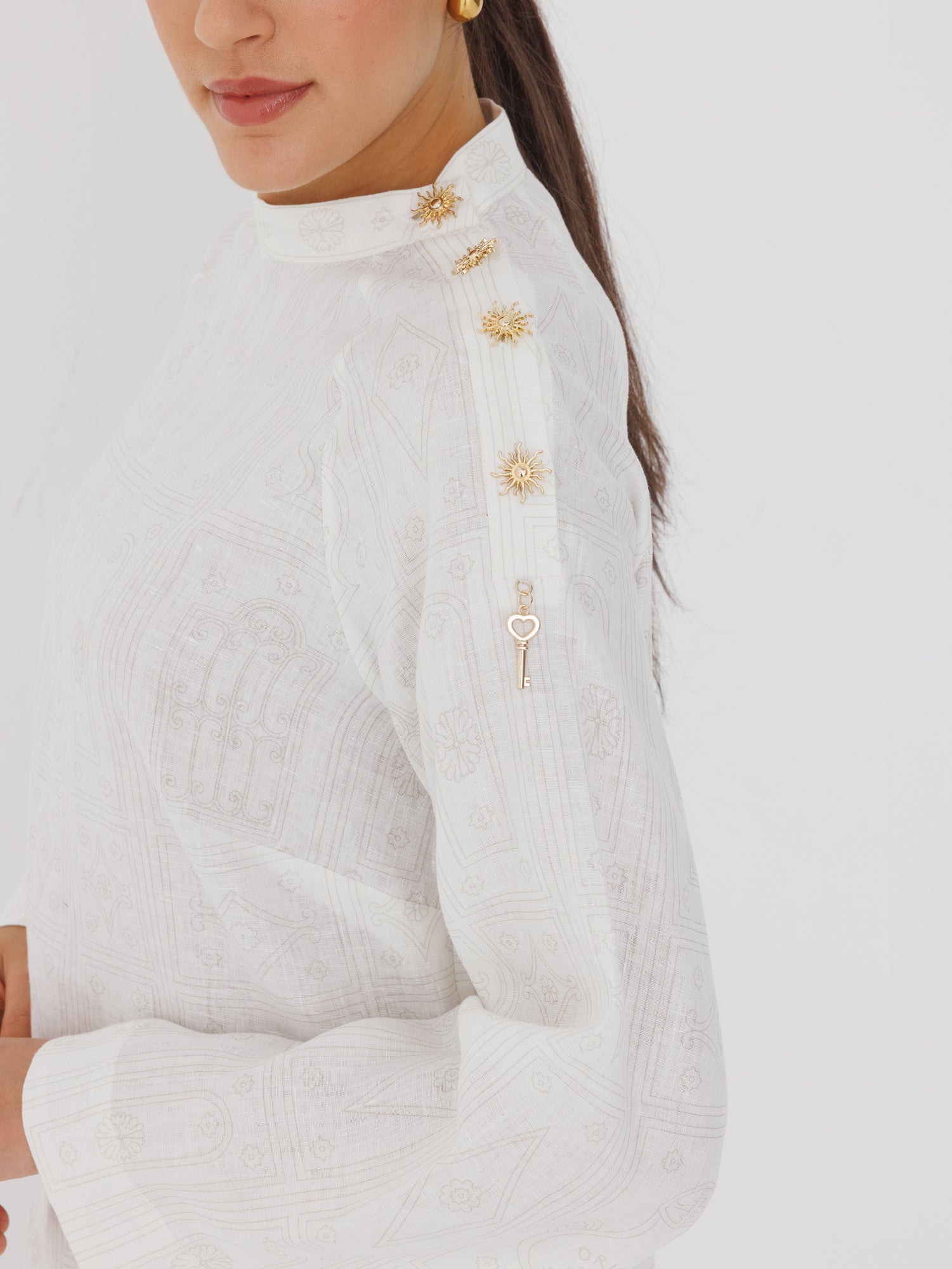 The Awaan Kaftan