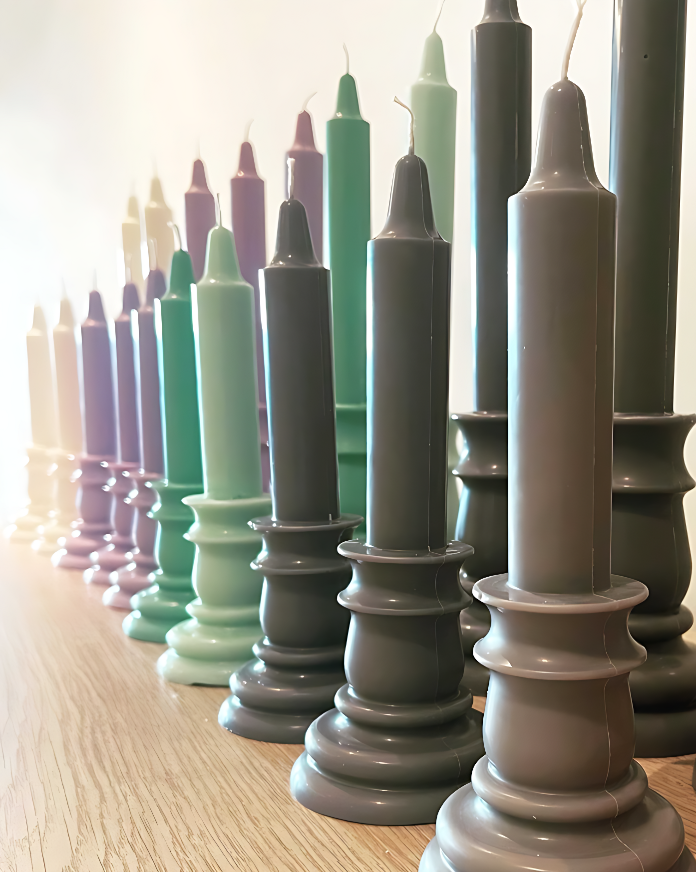 3altawleh retro candles in various size and colours
