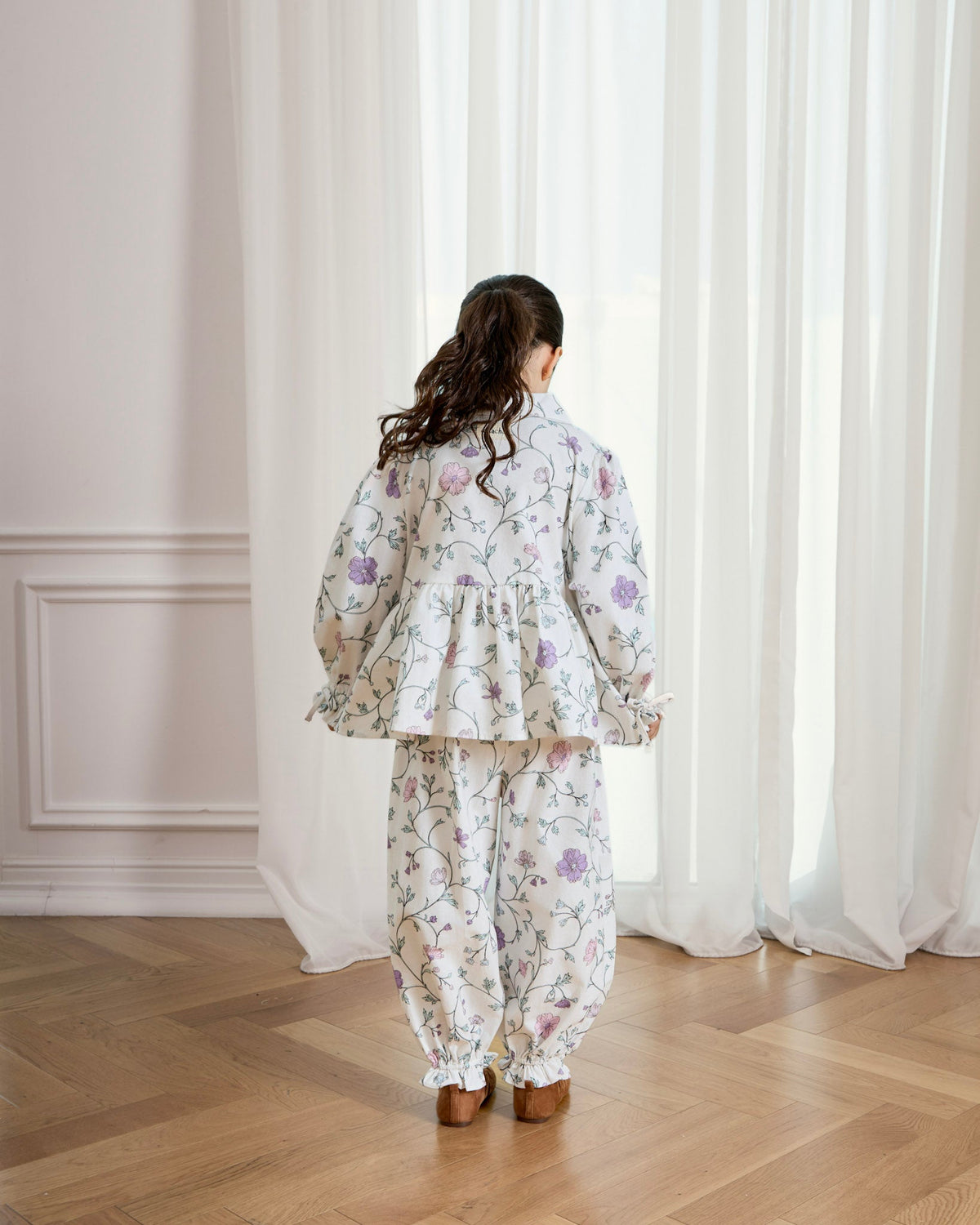 Aya Pants in Oopsie Daisy Print