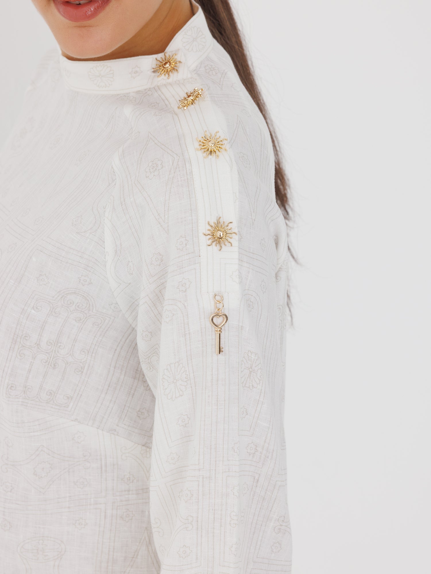 The Awaan Kaftan