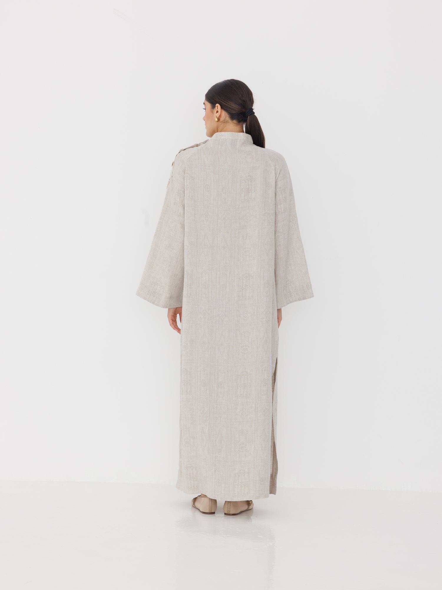 The Awaan Kaftan