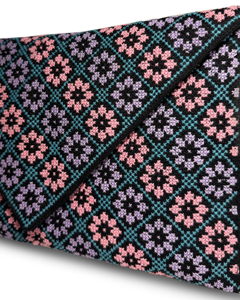The Blossom Clutch