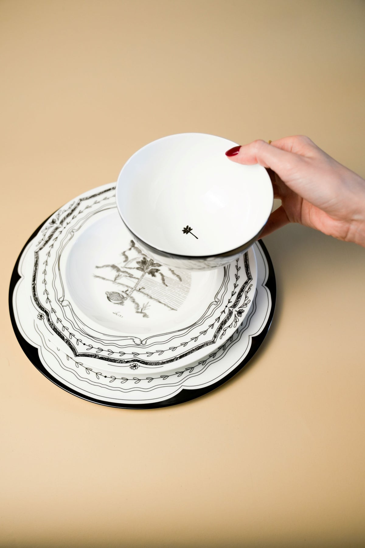 Palm Dinner Set by Doric Home