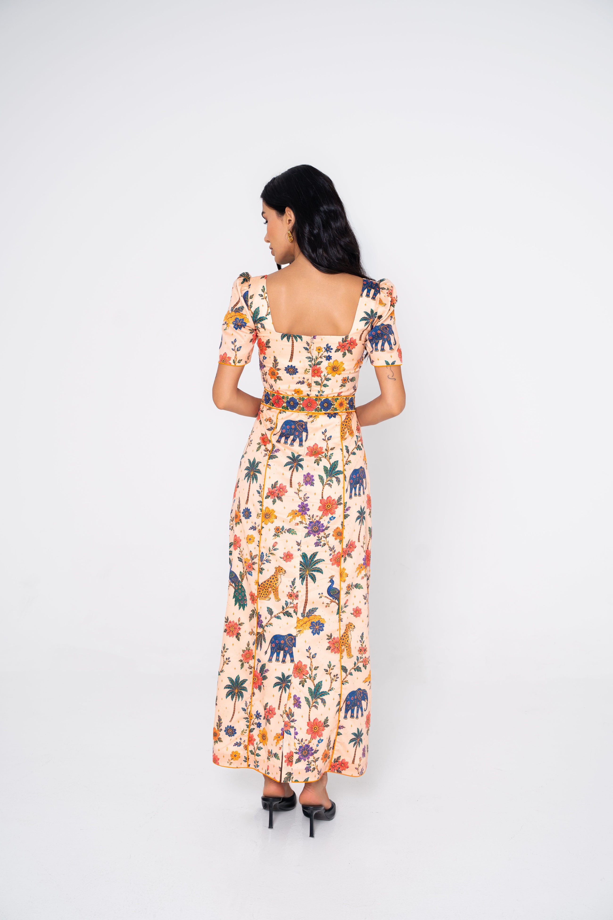 Back detail of the Savannah dress by Ragimora