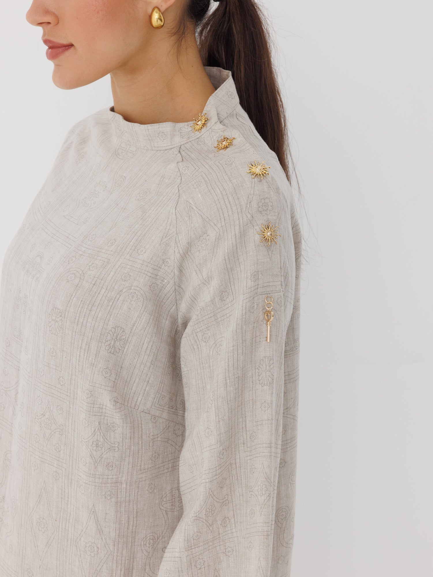 The Awaan Kaftan