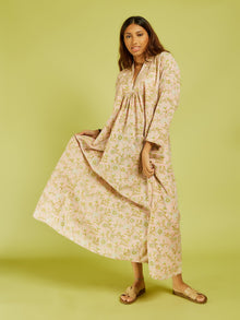Model is wearing the Zahra Dress by Kyshmysh