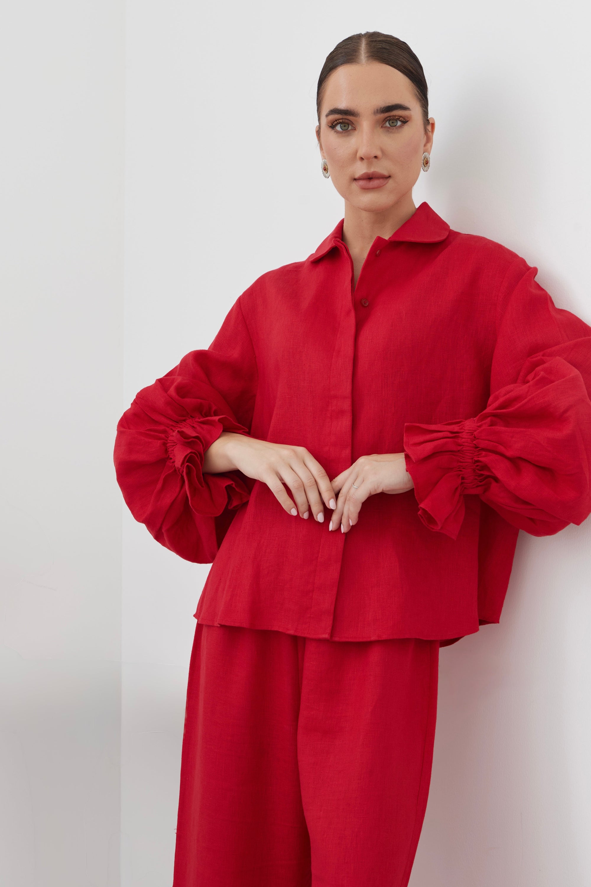 The Crimson Linen Set