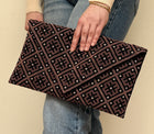 The Layali Noir Clutch