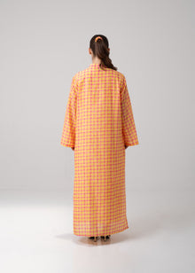 Back detail of the Long Printed Kaftan - Checkered by Maison Mar