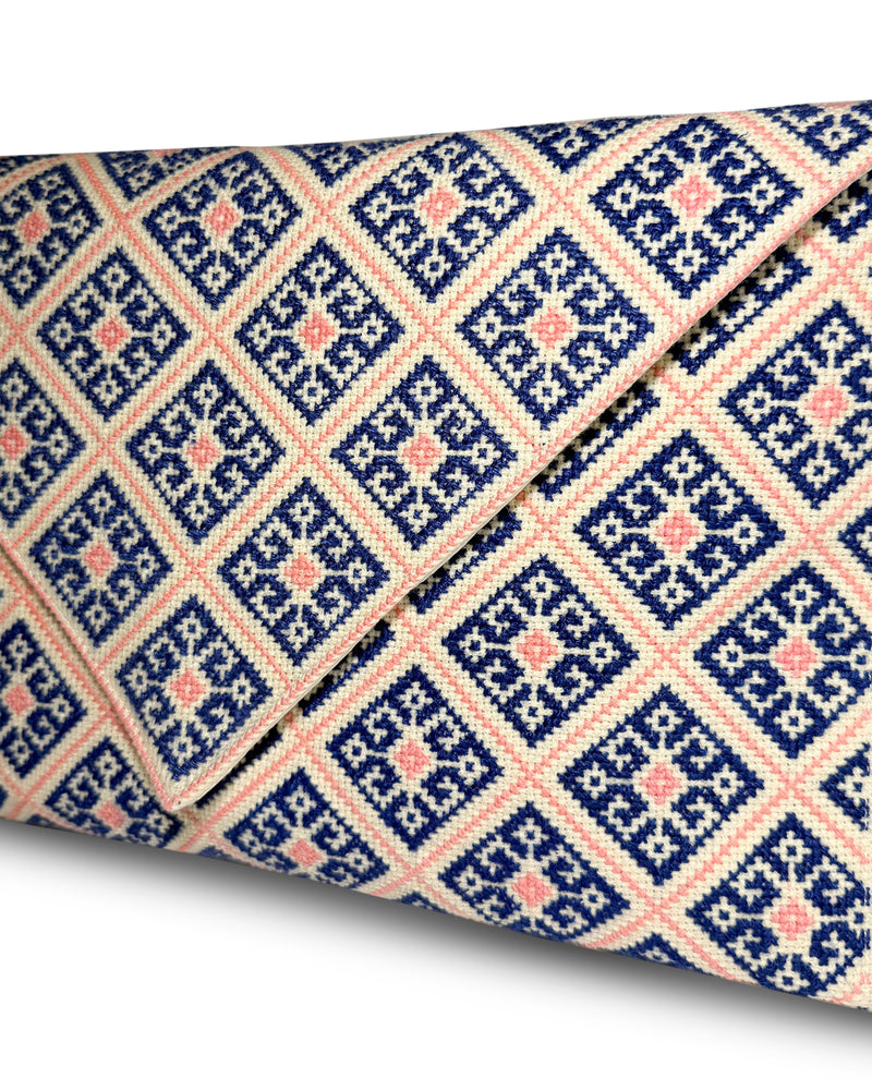 The Rose Clutch