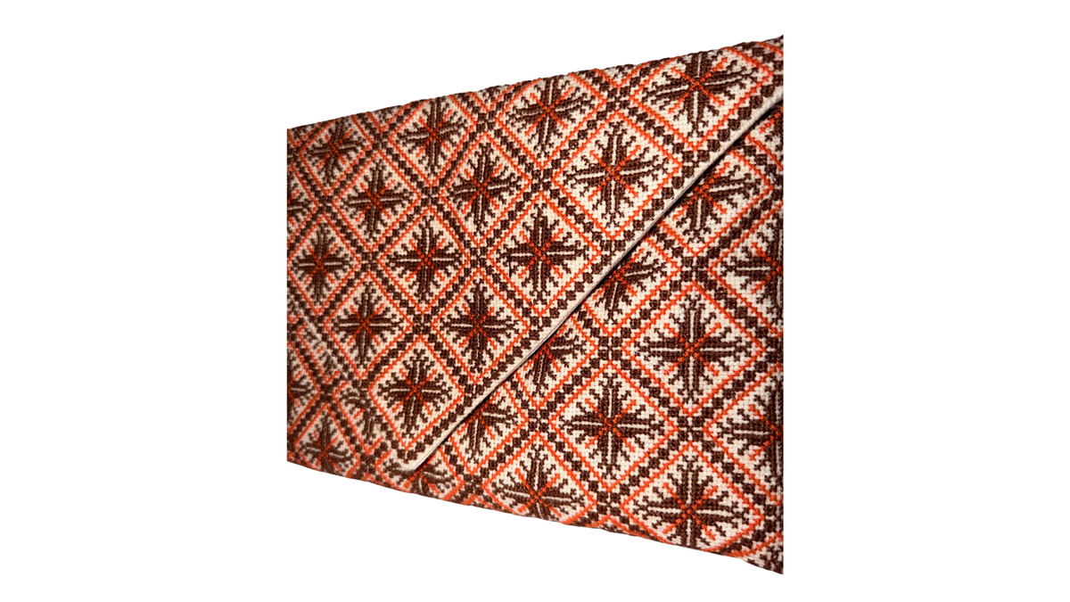 The Sahra Clutch
