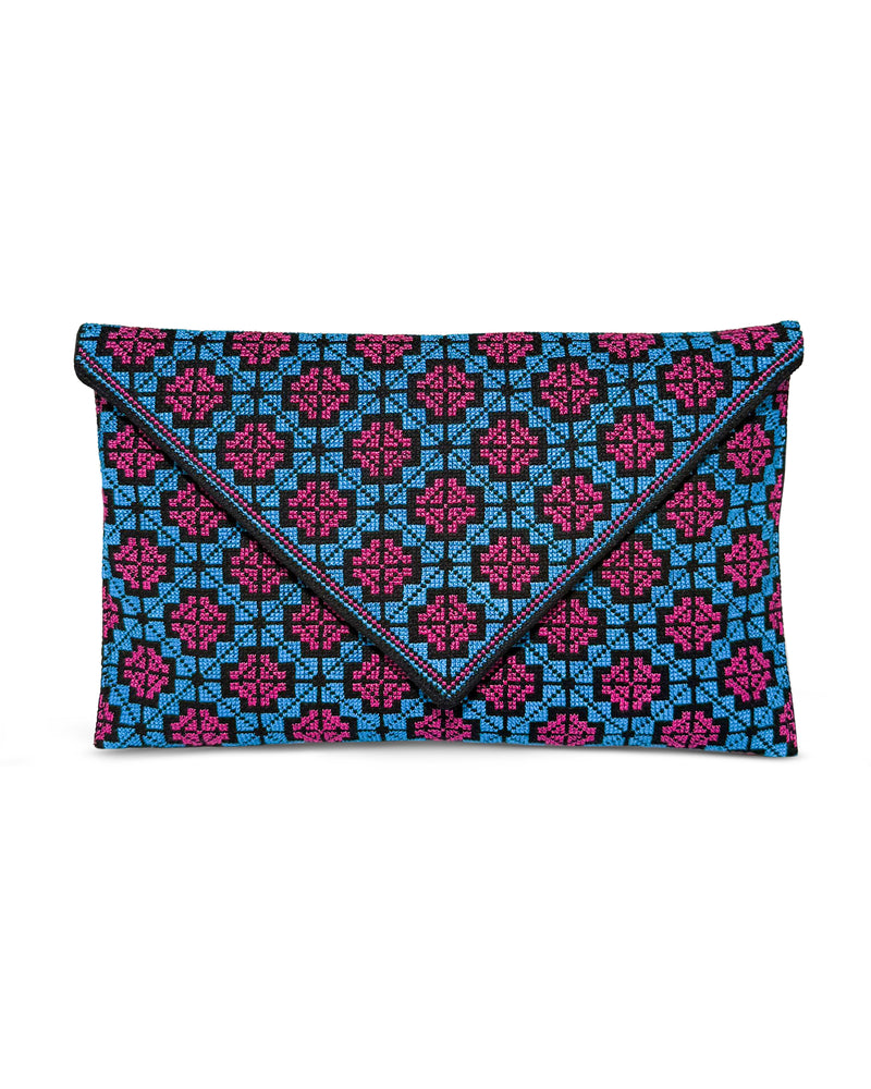 The Showstopper Clutch