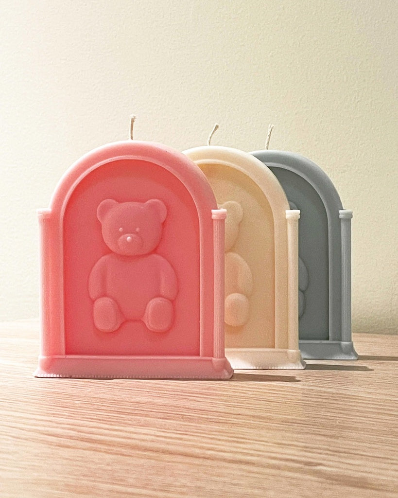 The Frame Bear Candle
