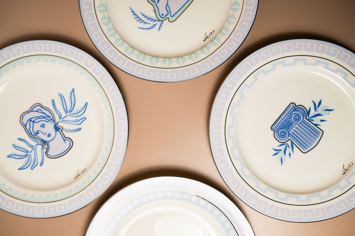 Doric dessert set with pastel finish and silver accents, set of 4 plates